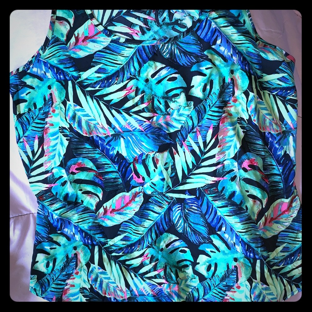 Fade Glory flower tank top